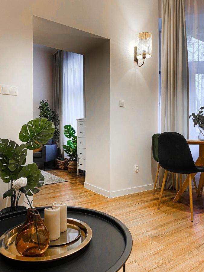 Charming Apartment, Wawel & Old Town Krakau Buitenkant foto