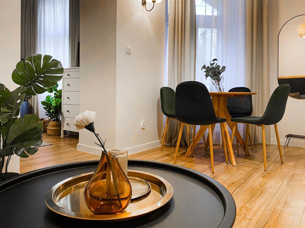 Charming Apartment, Wawel & Old Town Krakau Buitenkant foto